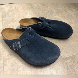 Birkenstock blue suede clogs size 39 regular fits ladies 8-8.5